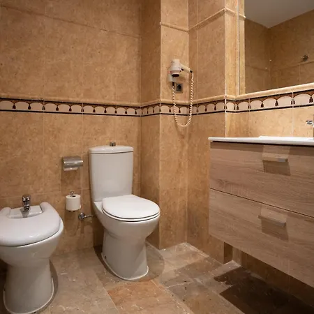 Hotel Port 4*