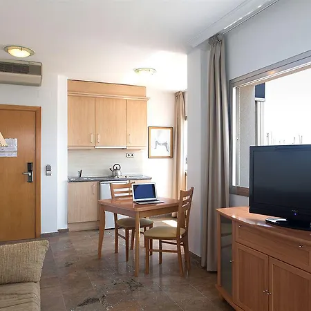 Hotel Port 4*