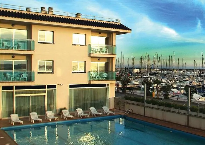 Port Szálloda 4*