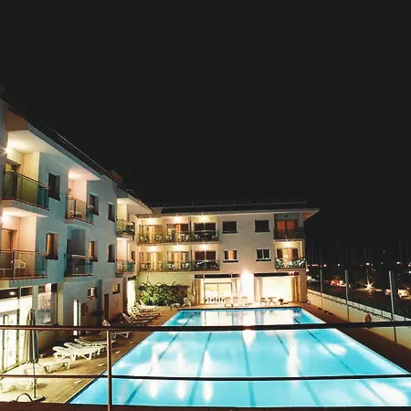 Port Hotel 4*